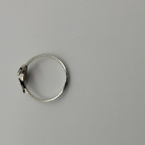 Vintage Sterling Ring - Picture 2 of 4